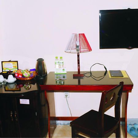 Hong Phuc Hotel Quy Nhon Bagian luar foto
